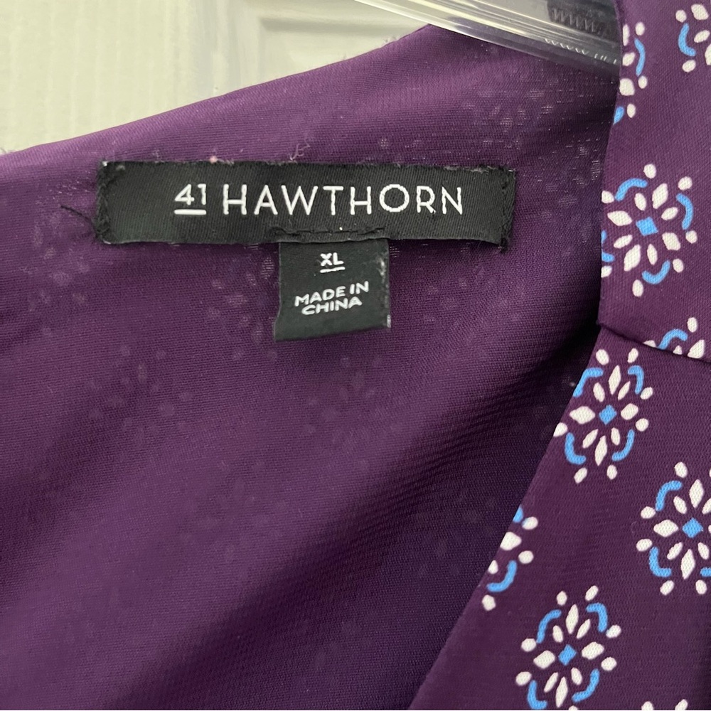 41 Hawthorn Purple Printed V-Neck Blouse - Picture 3 of 8
